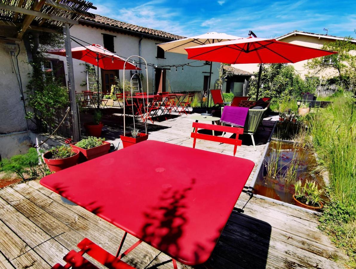 Logis Hotel Restaurant La Barguillere Saint-Pierre-de-Riviere Bagian luar foto